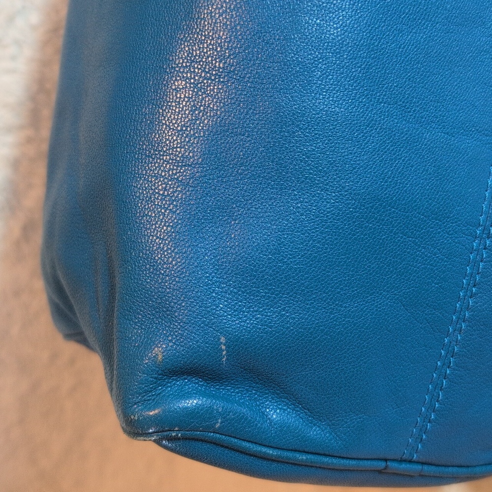 Loewe Amazona Boston 2 Way Handbag - Picture 9 of 16
